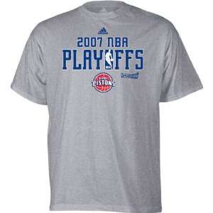  Detroit Pistons 2007 NBA Playoffs T Shirt: Sports 