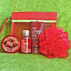  The Body Shop Strawberry Takeaways Gift Set Beauty