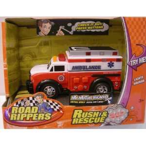  Road Rippers   Rush & Rescue   Ambulance 17: Toys & Games