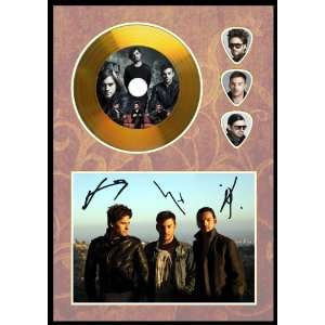 30 Seconds to Mars Gold Disc & Guitar Picks, Signed A4 Sized Display 