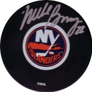  Mike Bossy New York Islanders Autographed Hockey Puck 