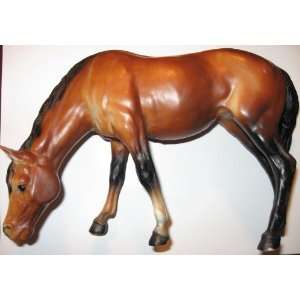  Breyer Model Horse   Grazing Mare   Bay 