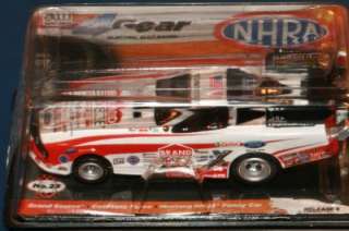 AUTO WORLD 4 GEAR NHRA FUNNY CAR MUSTANG DRAGSTER COURTNEY FORCE STAND 