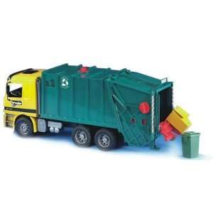  Mercedes Benz Garbage Truck by Bruder: Toys & Games