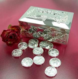 The coins have the words Recuerdo Matrimonial (which translates as 