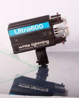 Paul c Buff WHITE LIGHTNING ULTRA 600 flash unit  