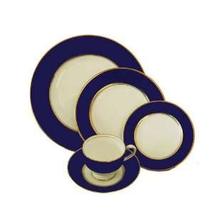 Wedgwood Piccadilly China 5 Piece Place Setting: Kitchen 