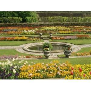 Pond Garden, Hampton Court Palace, Greater London, England, United 