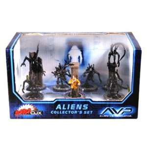  HorrorClix Miniature Game   AvP   Aliens Collectors Set 