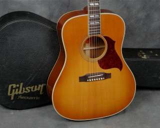 2008 Gibson Hummingbird Artist, Acoustic/Electric Guitar w/Case  