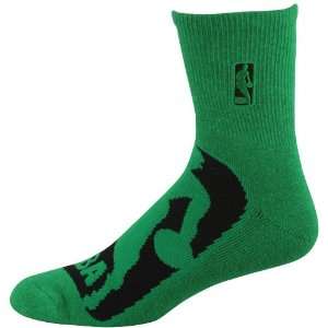   NBA Logo Black/Green Quarter Socks Size Large 8 13