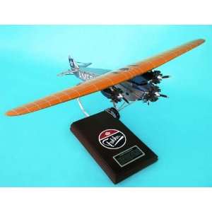  Fokker F.VII Trimotor Model Airplane: Toys & Games