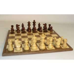   WW Chess Wood Chess Set   Rosewood Lardy on Walnut Board Toys & Games