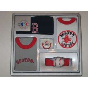  BOSTON RED SOX 5 Piece BABY GIFT SET (2 Bodysuits, Pacifier 