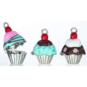  Cupcake Trinket   Cup Cake Charm (1 Piece): Toys & Games