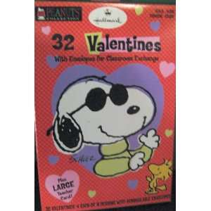 Hallmark Peanuts Snoopy & Woodstock Box of 32 Valentine 