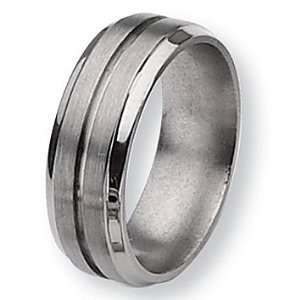 Chisel Grooved Ridged Edge Brushed and Polished Titanium Ring (8.0 mm 