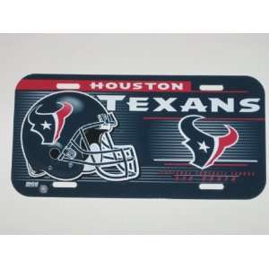   Licensed Team Colored Logo Plastic LICENSE PLATE: Sports & Outdoors