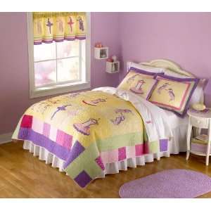  Classic Ballet Full / Queen Quilt with 2 Shams: Home 