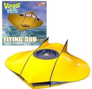 VOYAGE TO THE BOTTOM OF THE SEA  Flying Sub model kit made by MOEDIUS 