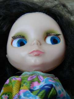   Original Kenner BLYTHE doll all original & works  needs mommy love