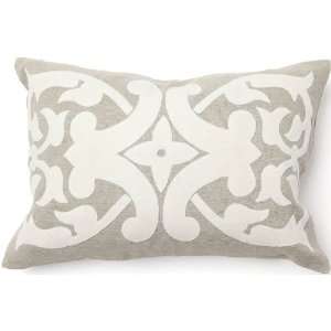  Full Bloom Madison Applique Cream Pillow: Home & Kitchen