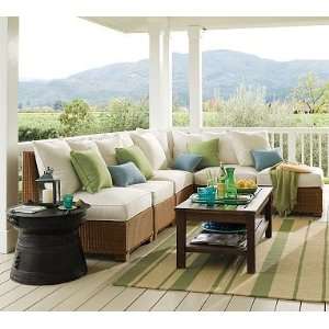  Pottery Barn Palmetto All Weather Wicker Sectional: Patio 