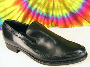 size 7 D mens vintage black leather INTERNATIONAL SHOE COMPANY loafers 