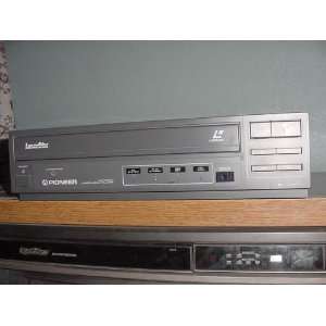 Laserdisc Player Pioneer LD V2200 Laservision Laser Bar Code With CX 