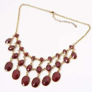 Vintage Lady Golden Chain Burgundy Resin Stone Beads Pendant Necklace
