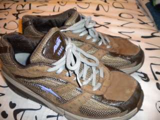 Avia Avi Motion toning shoes, womens size 9.5 brown  