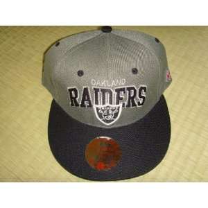  Oakland Raiders Mitchell Ness Snapback Hat Cap 02: Sports 