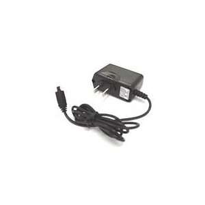  Travel Charger for Motorola V260: Office Products