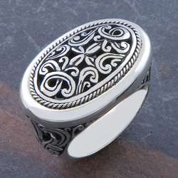   Silver Wide Cawi Motif Carving Ring (Indonesia)  