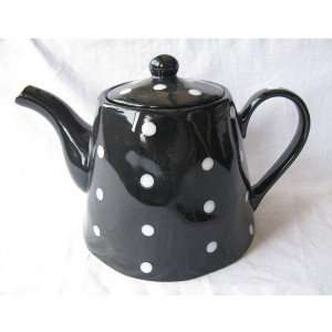  PINPOINT TEAPOT BLACK WITH WHITE DOTS