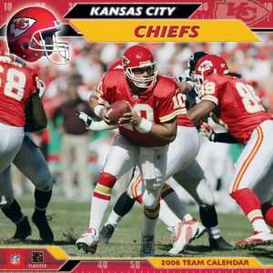 Kansas City Chiefs 2006 Wall Calendar: Sports & Outdoors