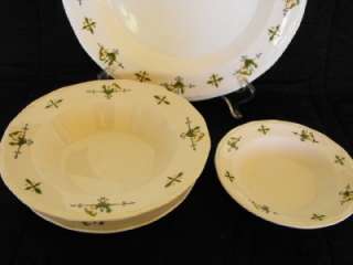 pc.Table Setting 1867 Japan Rooster Chicken Dishes  