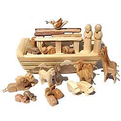 Hand carved Wood Noahs Ark Tabletop Set (Armenia)  