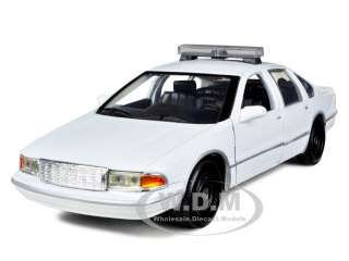 1993 CHEVROLET CAPRICE CLASSIC UNMARKED POLICE CAR WHITE 1:24 MOTORMAX 