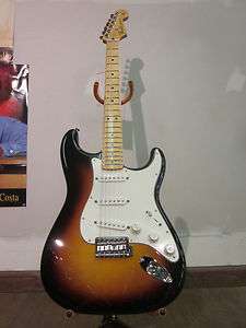   Stratocaster Brown Sunburst Electric Guitar Maple Fretboard Used