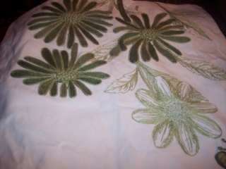 Pottery Barn~EMBROIDERED TABLE RUNNER~NEW~BEAUTIFUL~HTF  