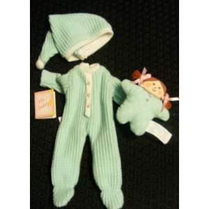  Madeline Doll Pajamas w/ Diary (2002) Toys & Games