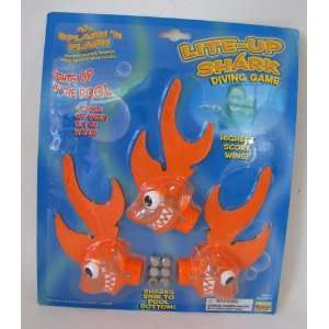   : Splash N Flash Lite Up Shark Diving Pool Water Game: Toys & Games