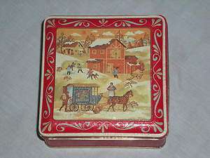   VINTAGE WINTER   CHRISTMAS DECORATED TIN TRINKED BOX. MADE IN ENGLAND
