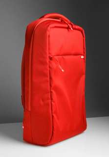 INCASE Sling Pack in Red 