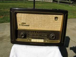 Vintage Grundig Magestic Tube Radio   1060 Hi Fi Sound   Eye Tube 