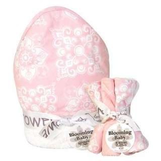 Versailles Pink Hooded Towel & Wash Cloth Set.Opens in a new window