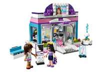 Butterfly Beauty Shop LEGO Friends set (221 pieces total) and 