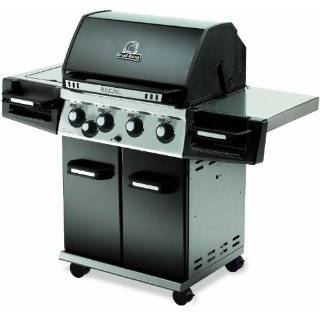 Broil King 976164 Regal 440 Liquid Propane Gas Grill with Side Burner 