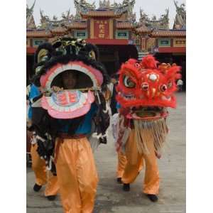 Dragon Dance Performers, Sunday Morning Festival Celebrations, Shengmu 